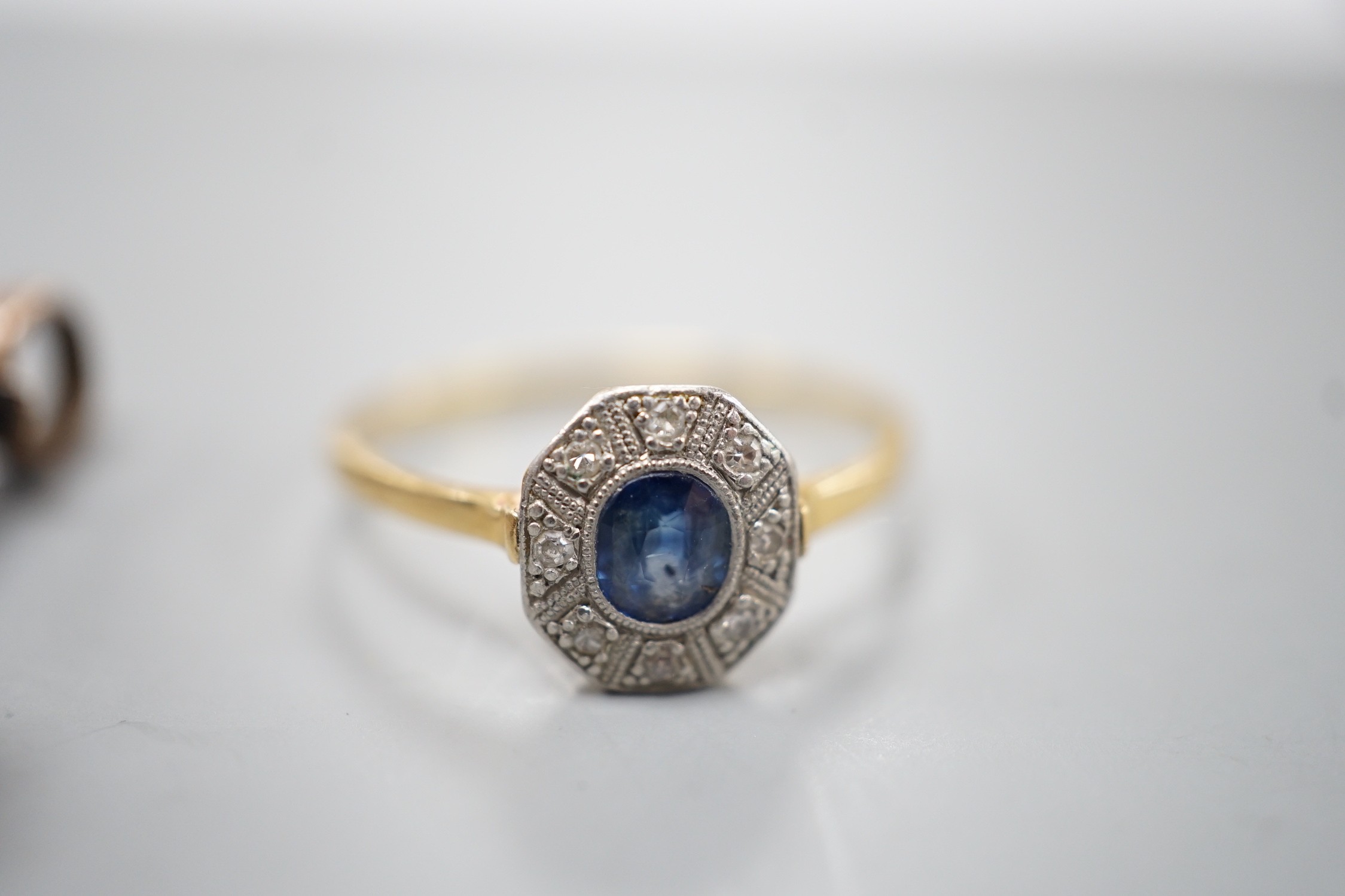 An 18ct, and plat, sapphire and diamond cluster set ring, size T, gross weight 2.3 grams, together with a Scottish hardstone set brooch and a seal(a.f).